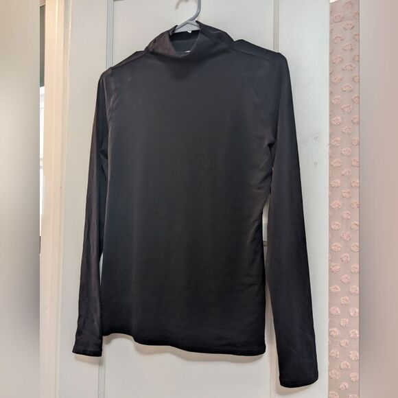 NWOT Lululemon Ethereal Mock Neck Black Long Sleeve Tee Size 8 Medium - Picture 5 of 7